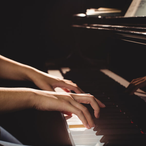 Музыка сквозь века: Бах, Моцарт, Бетховен, Шопен, Рахманинов