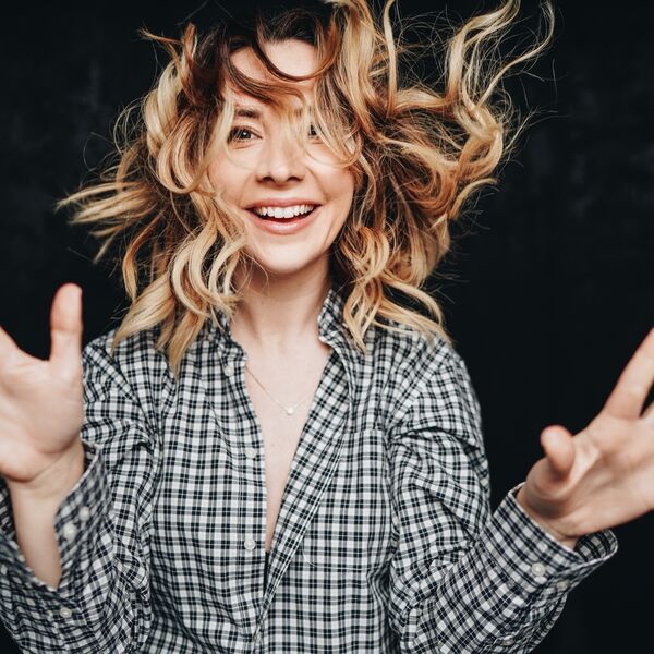 Люся Светлова и Джазонутые