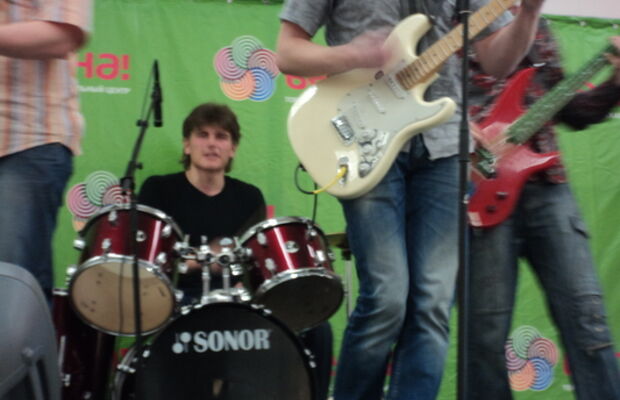 концерт в ТРЦ Весна