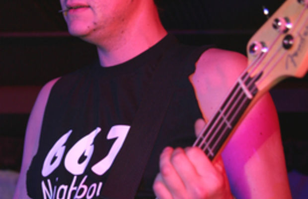 30/10/2004 “TOTALLY UNDRUGGED II” Live in OLYMPISKY 