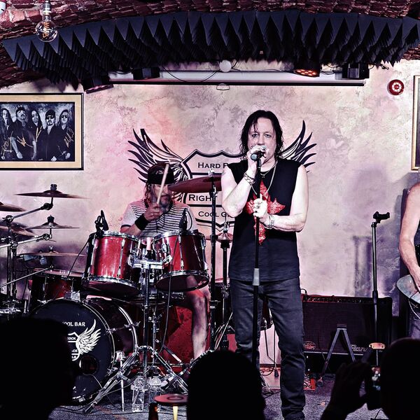 Ozzy Osborne Tribute By Ozzbone