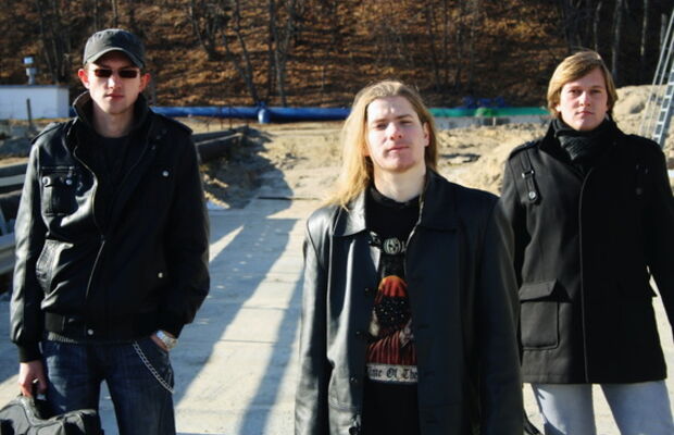 Фото сет старого состава группы. 