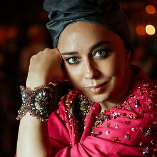 Мила Сваровская