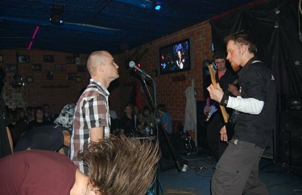 Когда-то нам был год))