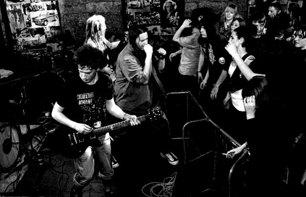 NoiZeless: Rocking the Neighborhood!