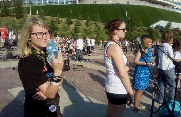 Шпицы на Дне (1000 Музыкантов)