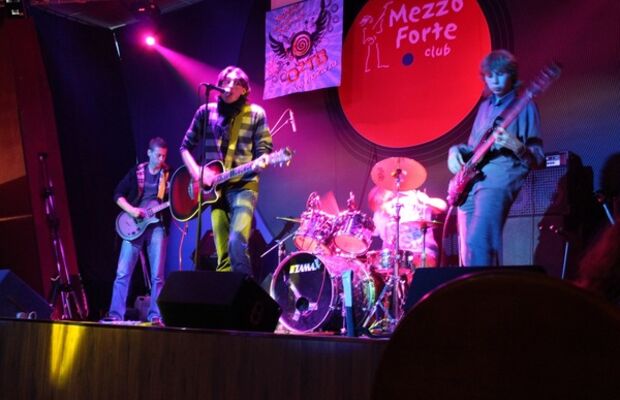 Жизнь под Флагом Amster-Dam