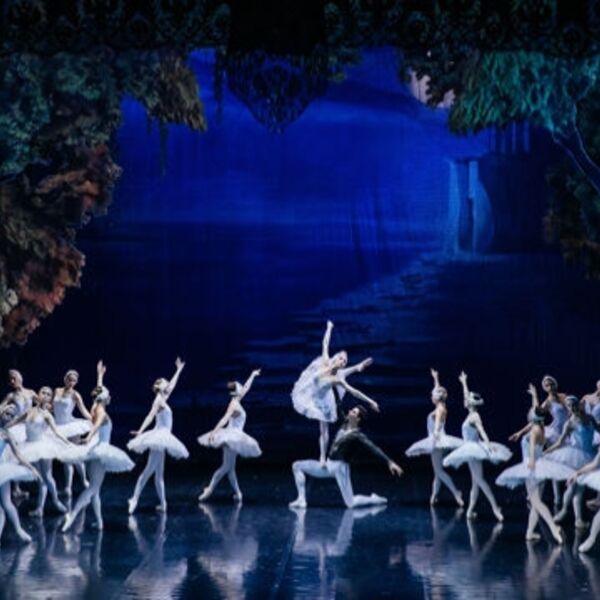 Балет «Лебединое озеро» с видеоэффектами