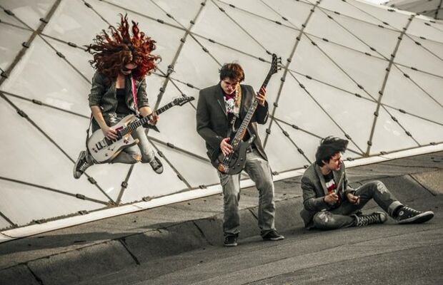 Группа =Враги муХ= или просто =ВМ=