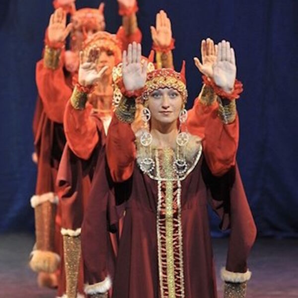 Танцевальная мистерия. "Сон на Ивана Купалу"