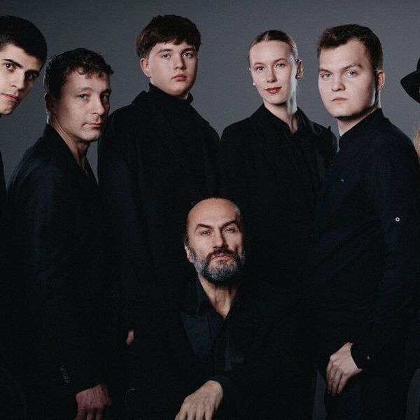 Дамские пальчики - весенний фейерверк