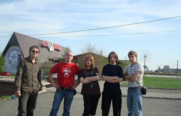 За кулисами