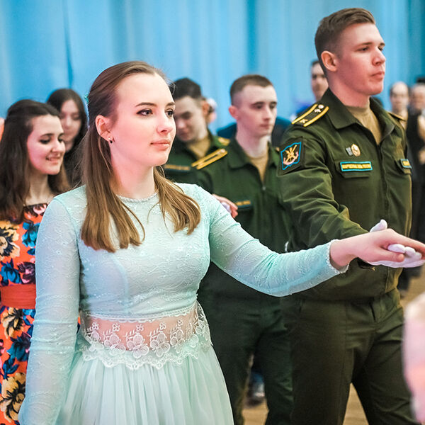 Последний школьный вальс. Танцевальный вечер