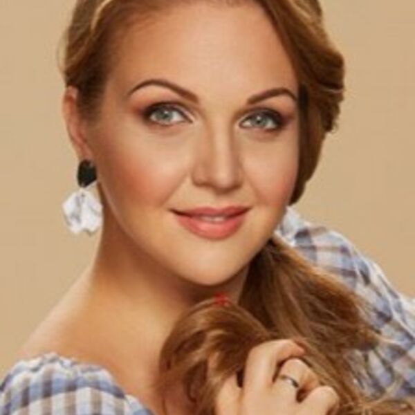 Марина Девятова