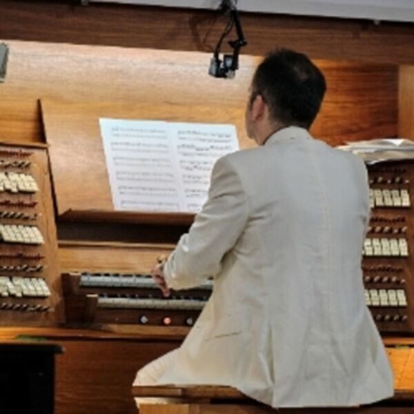 Три белых коня, или Снежный орган