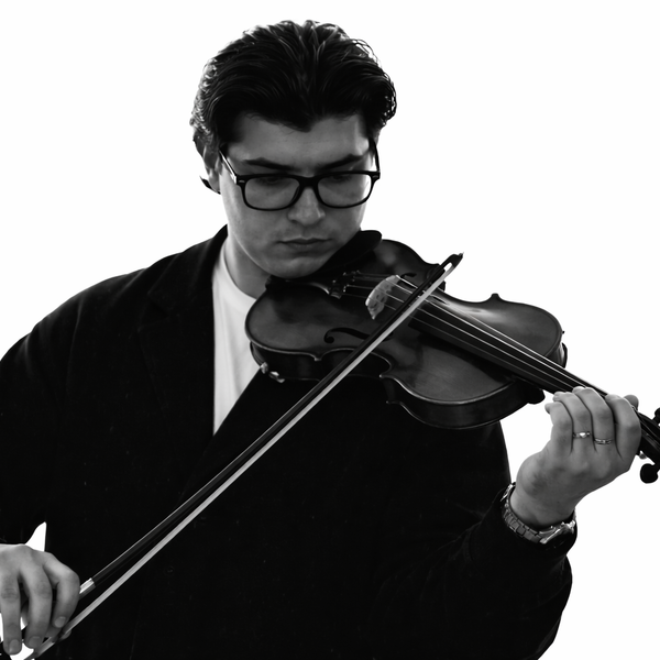 Скрипка при свечах: искусство любить