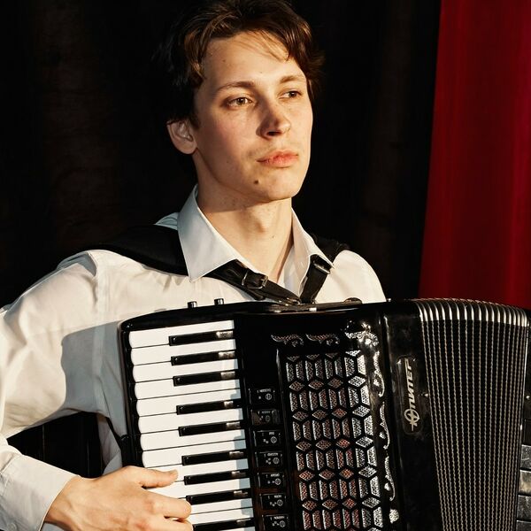 Джаз клуб NZ при свечах