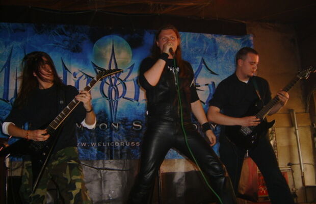 Фотографии с выступлений.