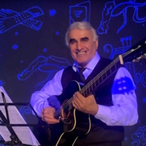 Пока Земля еще вертится» «Булату Окуджаве посвящается