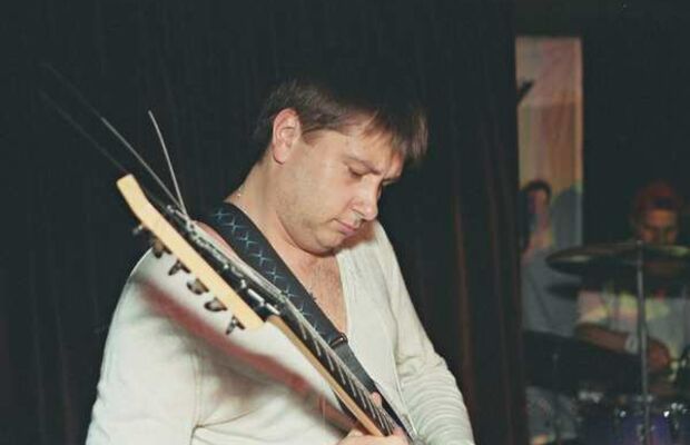 28/06/2003 “TOTALLY UNDRUGGED” Live in OLYMPISKY 