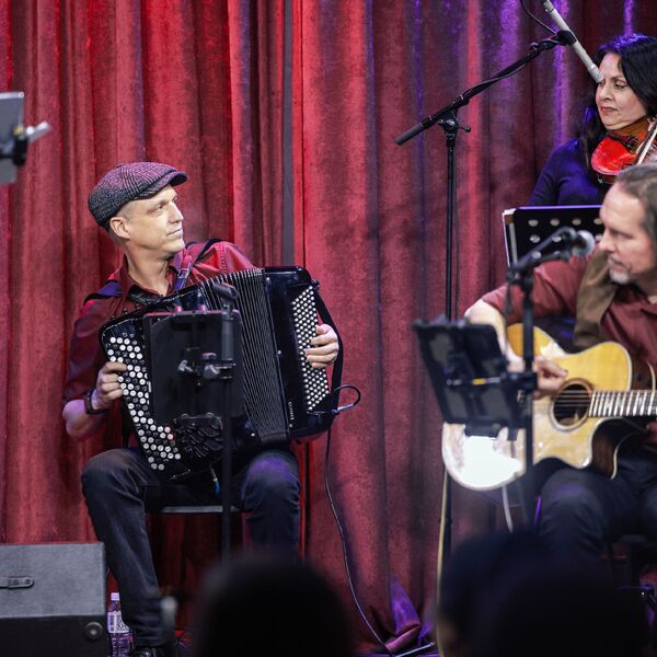 Магия свечей. Полночь в Париже. Французский шансон в особняке