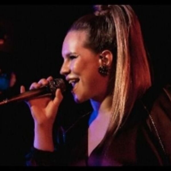 Friday Night: Светлана Жаворонкова и друзья