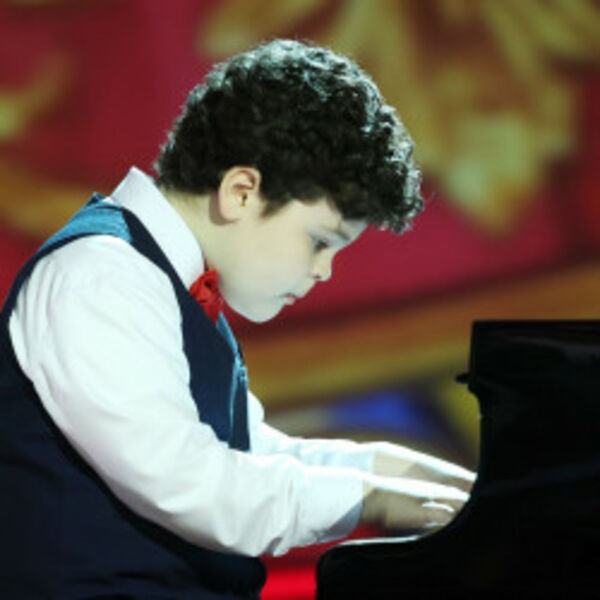 Фестиваль «Денис Мацуев представляет: диалог поколений» (вечер фортепианной музыки)