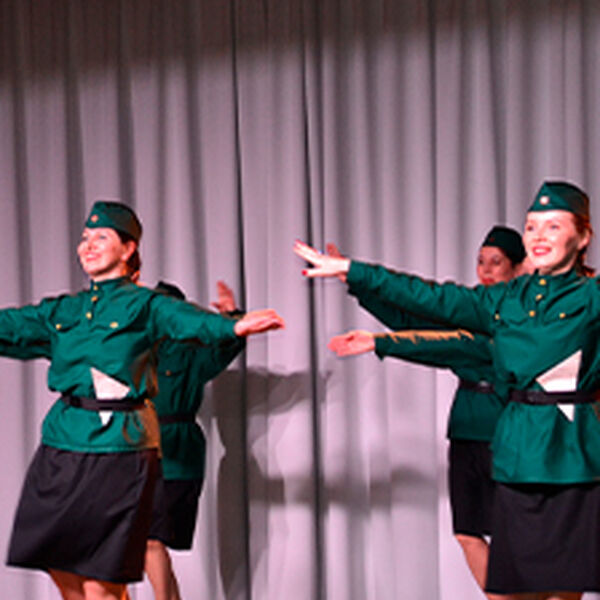 Цветущий май – время памяти и надежды. Концертная программа