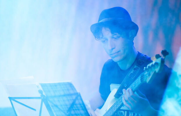 29 АПРЕЛЯ 2015 / ПРЕЗЕНТАЦИЯ АЛЬБОМА ДАЛЕКО - ДАЛЕКО (монологи)