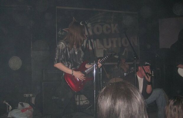 "Рок революция" 22 мая в клубе "Камин"