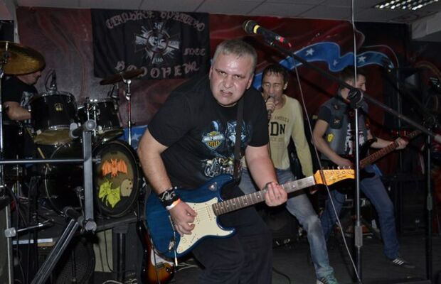 наша жизнь рок-н-ролльная!!!!!!!!!!!!