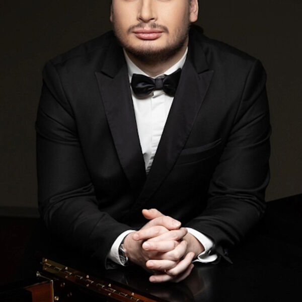 Александр Ключко (фортепиано)