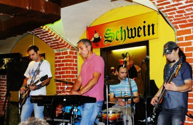 Концерт в клубе Schwein 26.09.2015