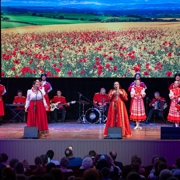 Песни Победы вместе поём