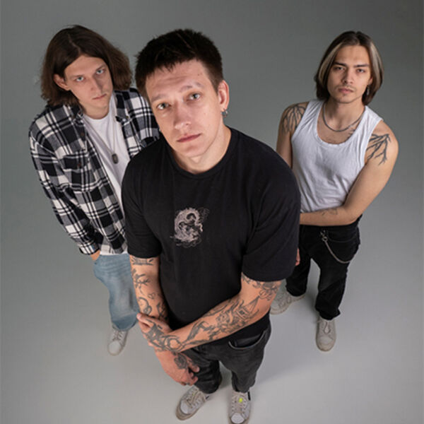 Почтисчастлив. Первый сольный концерт