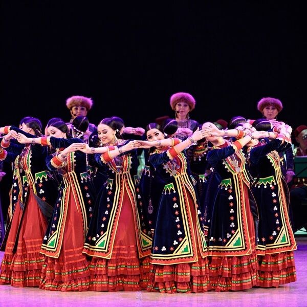 Ансамбль песни и танца «Мирас». Из Уфы с любовью