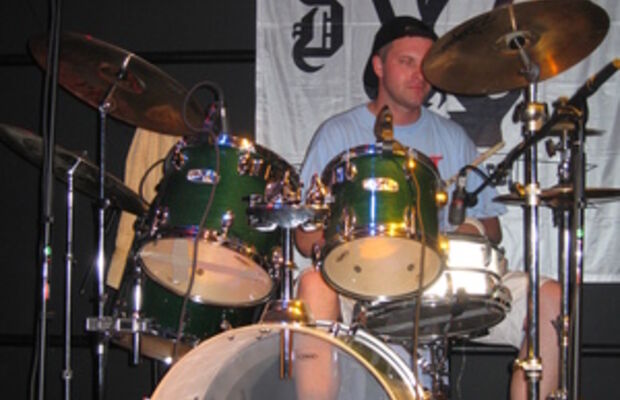 19/08/2006 “COMPLETELY UNDRUGGED” Live in DUROFF 