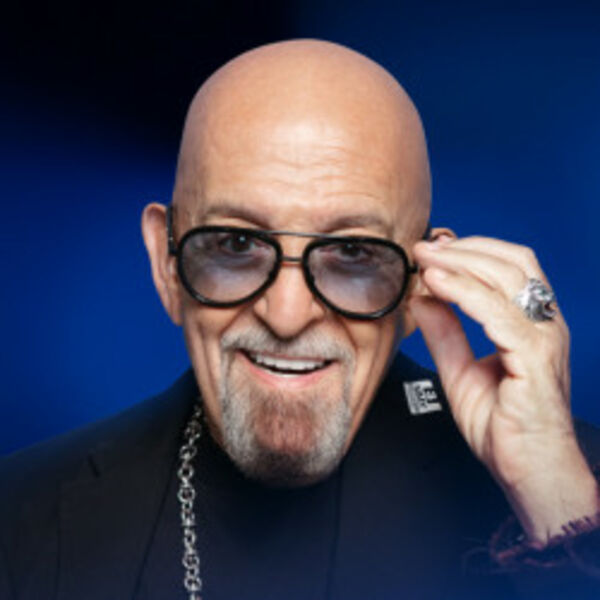 Михаил Шуфутинский