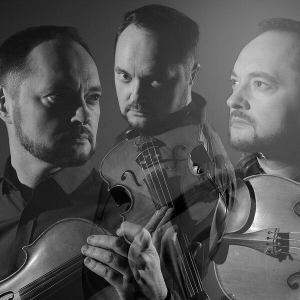 Максим Новиков и Алексей Лундин. Пелецис