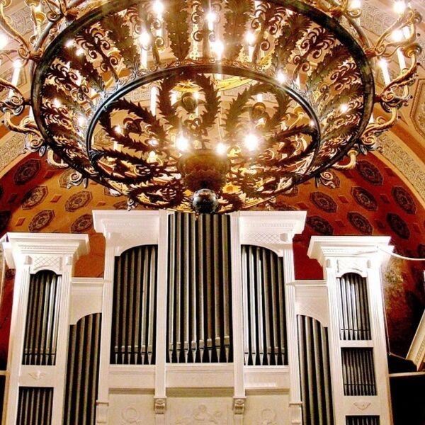 Орган при свечах: Бах в Париже