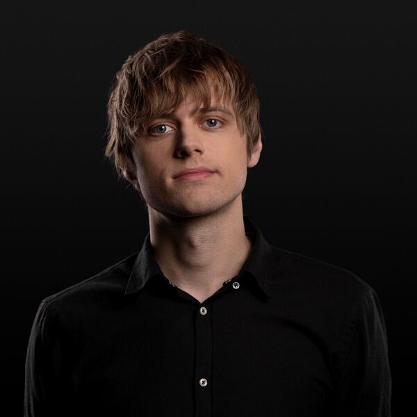 Ваня Усович