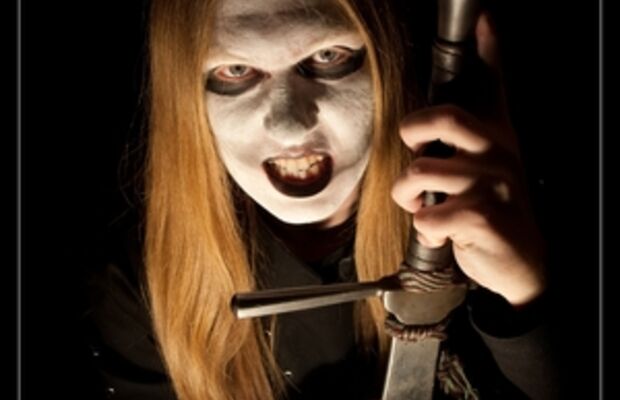 Из тьмы веков