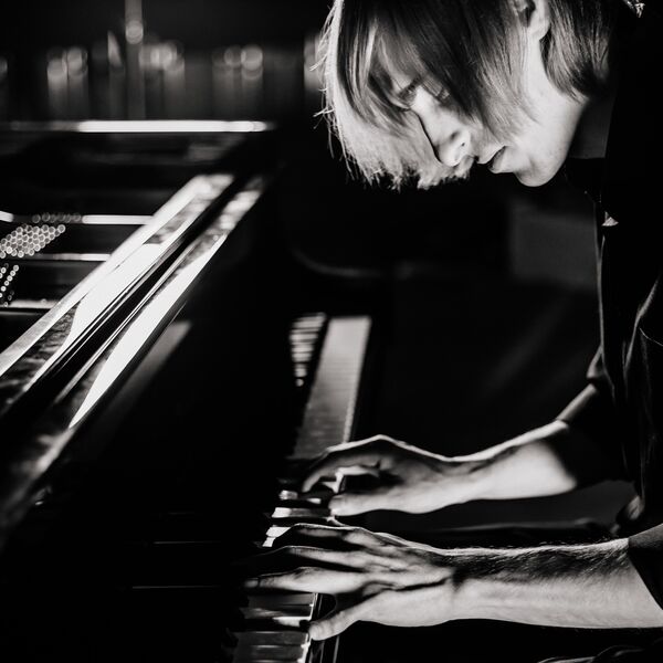 Игорь Старков