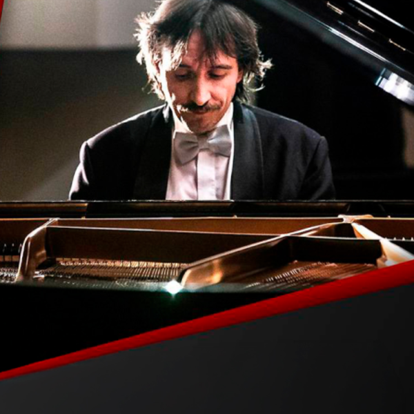 Евгений МИХАЙЛОВ (фортепиано, Казань)