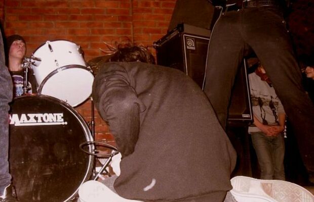 Acoustic Bleeding Show For Friends™