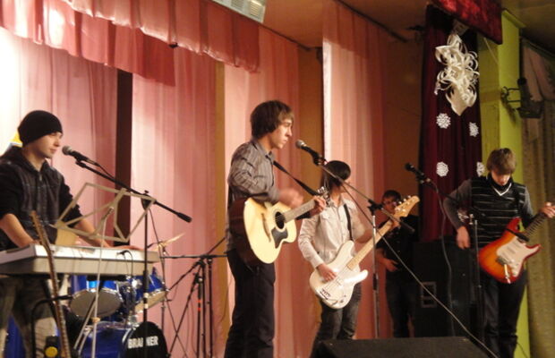 Первый состав (май 2010 - март 2011)