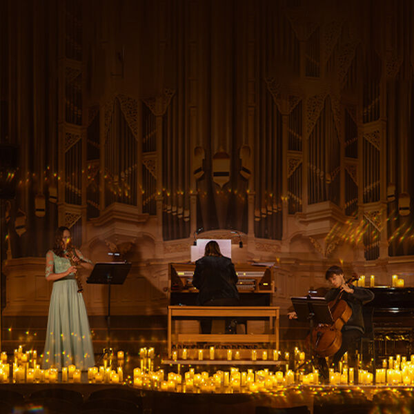 "Орган при Свечах"..