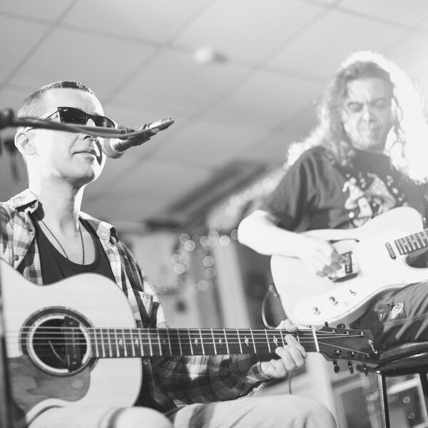 Марк Петров и Андрей Иванов