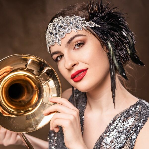 Уральский духовой оркестр и Anastasia Jazzy. В джазе только девушки