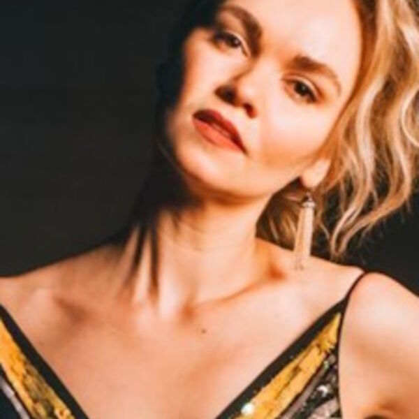 Саша Алмазова и CoolGroove Bigband п/у Юрия Ковешникова